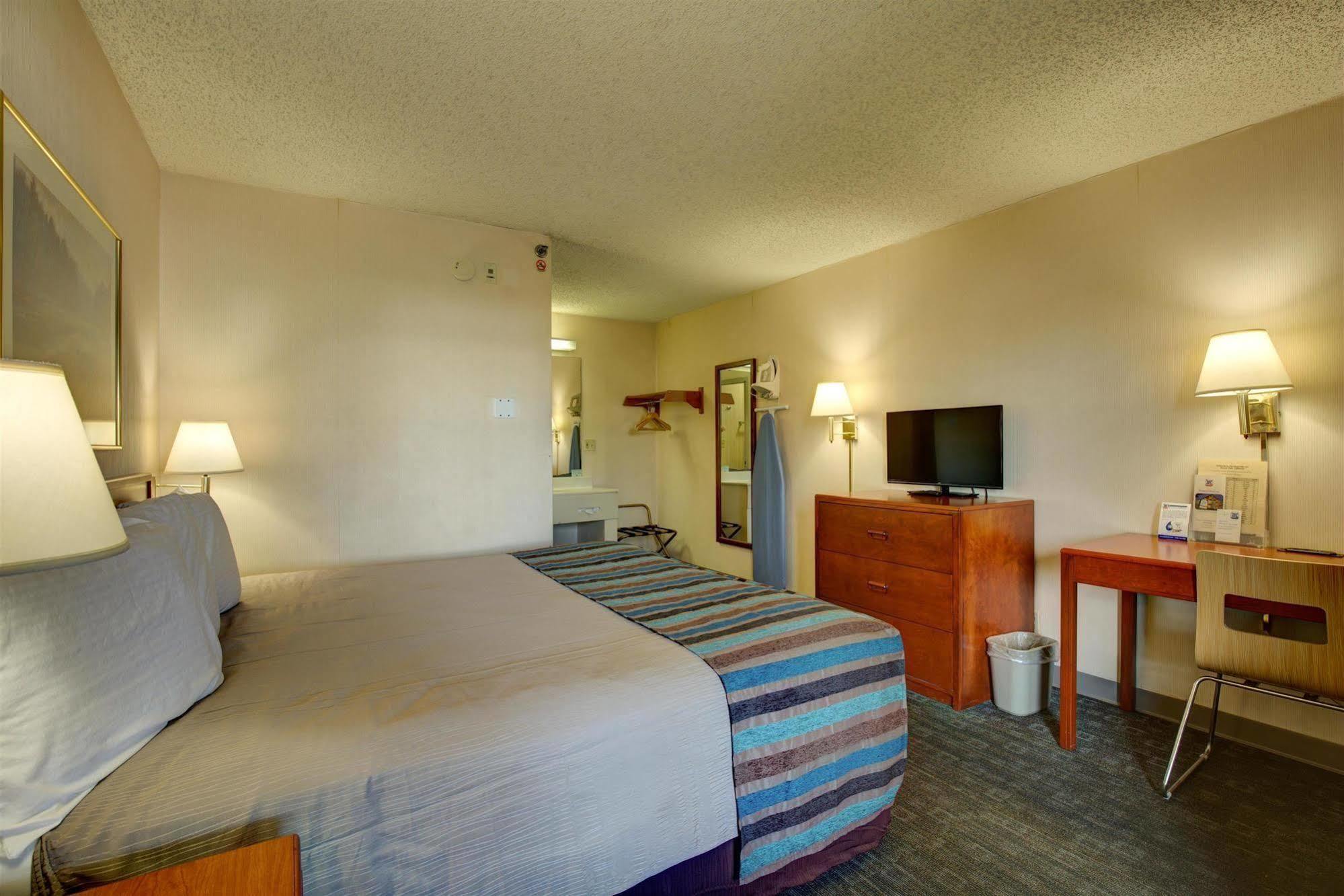 Good Nite 2* Buena Park